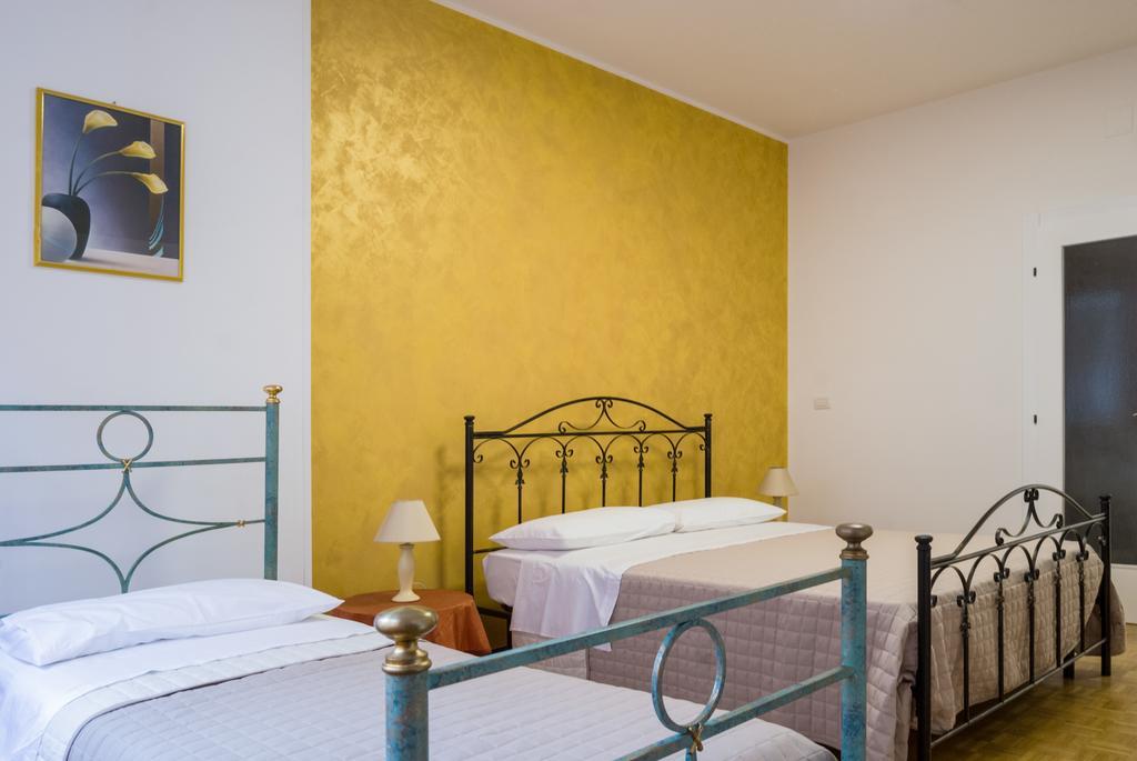 Il Tacco Dello Stivale Bed and Breakfast Lecce Buitenkant foto